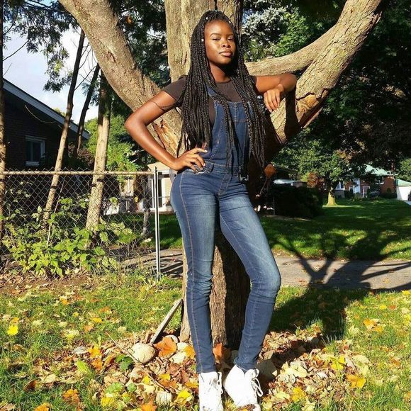 Meet your Posher, Lucy a - Picture 1 of 1